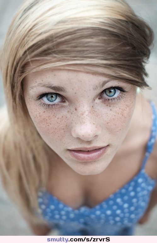 #cute #adorable #blonde #teen #young #freckles #face #portrait