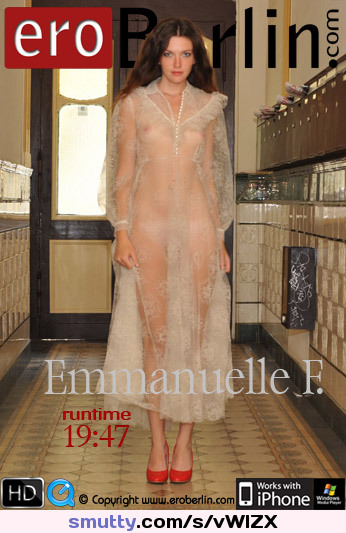Eroberlin#EmmanuelleF#sparkling#vagina#pissing#champagne#french#französisch#berlin#oldstyle#masturbate#pissing#pee#wet#glassdildo#fickt#