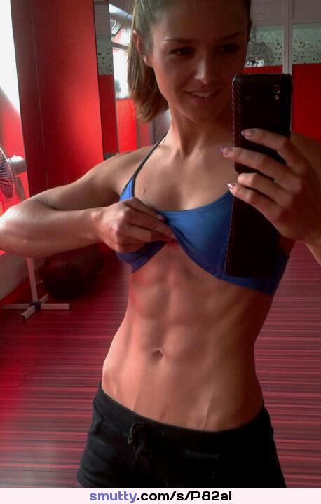#MagdalenaKazimirova #fit #fitness #skinny #muscular #athletic #selfshot #abs #nonnude #nn #buffyshot #flatstomach