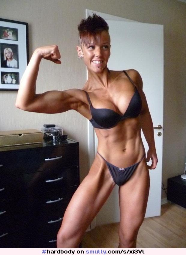 #MadelenNilsson #foto326michael #hardbody #fit #fitness #girlswithmuscle