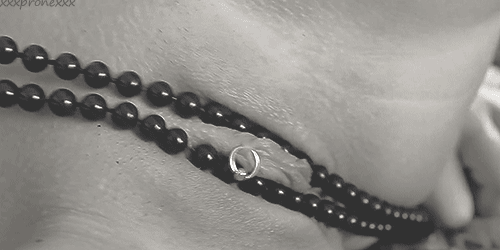 #gif #BlackAndWhite #beads #rubbingpussy #shavedpussy #pierced #sexy #masturbating