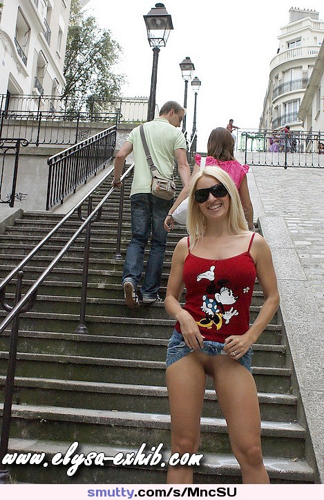 #bottomless #nopanties #Amateur #skirt #sunglasses #minniemouse #blonde #outdoors #public #stairs