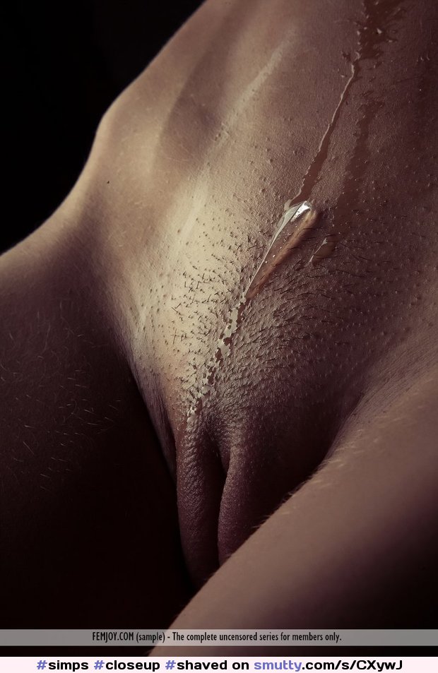 #closeup #shaved #pussy #wet #dripping #dark #thin #hipbones