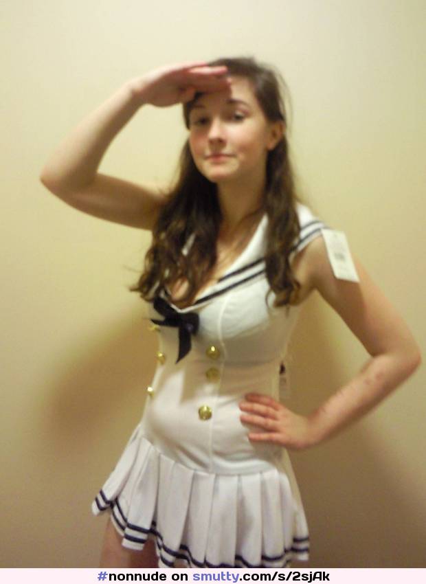 #oliviakenning #sailorsuit #girlnextdoor