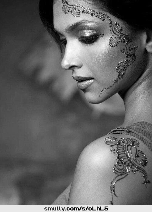 Beautiful,tattoo,Indian,Asian - An image by: irishboy64 - Fantasti.cc
#BlackAndWhite,#Indian,#asian,#tattoo,#Beautiful