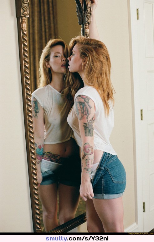 #mirror #redhead #kiss #nonnude