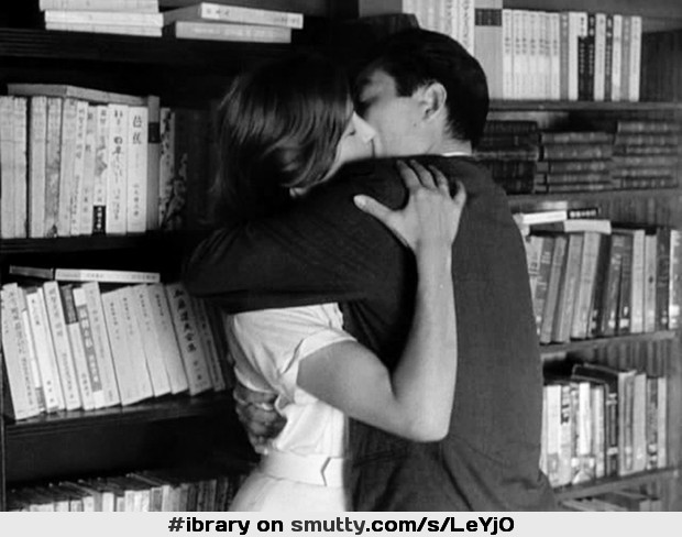 I just love a #bookshop or #ibrary  This is a  still from Hiroshima mon amour, Alain Resnais (1959)