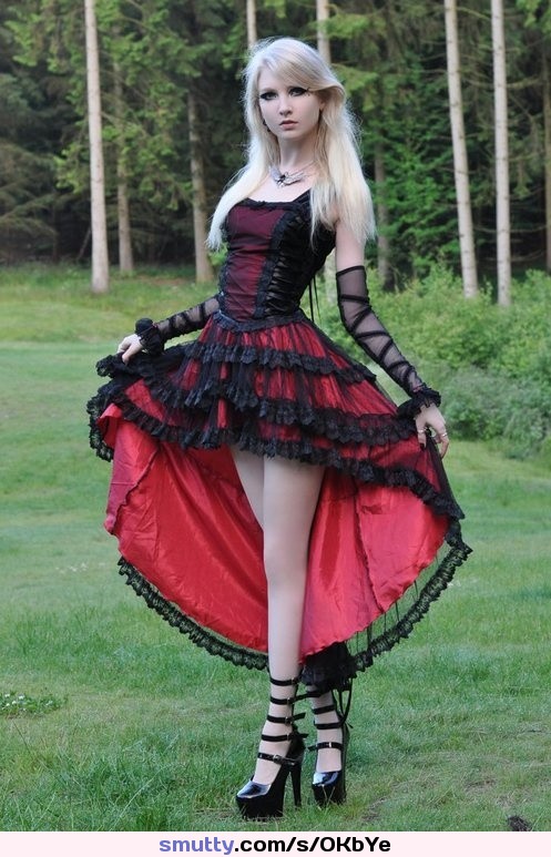 #lovely girl ......Sexy #shoes ...#ruffles #lace #corset .....#legs #red #blonde #goth....................#tele