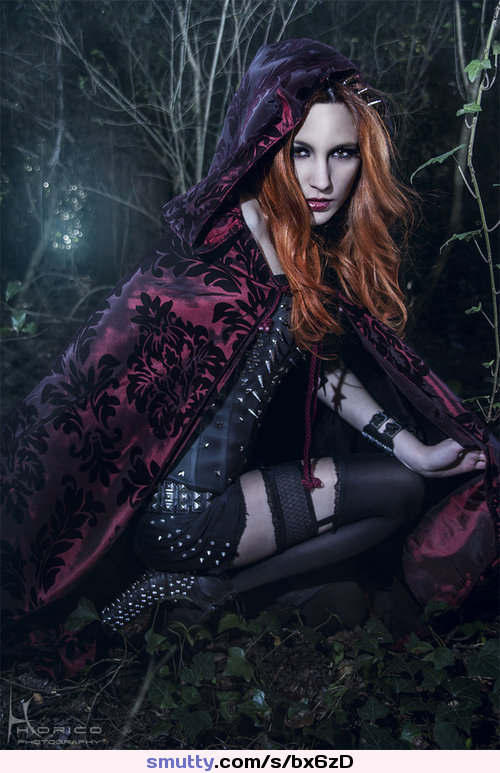 #Beautiful .....#gorgeous #sexy # #redhead #stockings #corset #cape #goth #pale #purple #beautiful #eyes #studs #dangeroulysexy ....#tele
