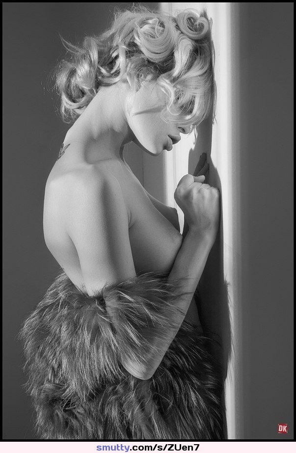 #ravishing ....#blonde #hot #sexy #lusty #beautiful #gorgeous #frills #nape #kissable #againstthewall #passion #desire  .......#tele