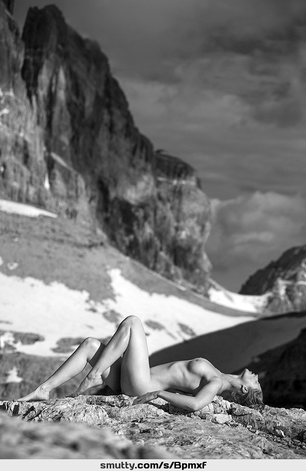 #nature,#outdoor,#outdoornudity,#boobs,#tits,#nipples,#breasts,#mountain,#snow,#beauty,#sexy,#FlatStomach,#FemmeStructure,#sunbathing