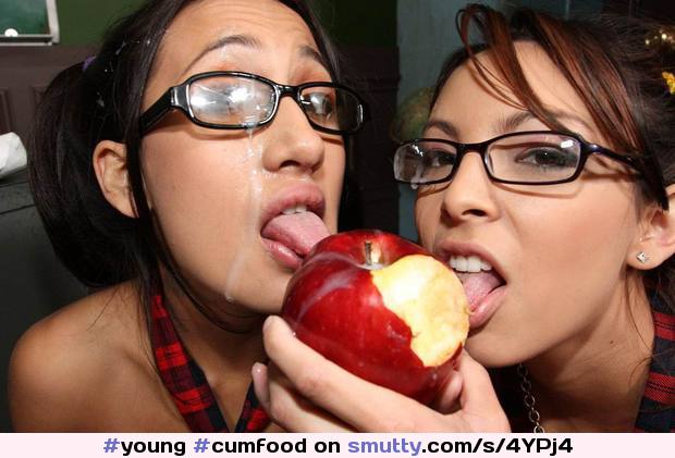 #cumfood#cumeating#horny#hot#lovesperm#cumlover#amateur#exgirlfriend#young