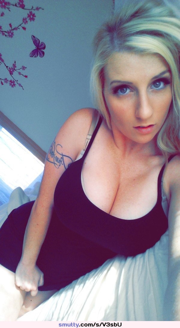 #sexy#beautiful#gorgeous#blonde#amateur#nonnude#selfie#bigtits#tattoo#tightdress