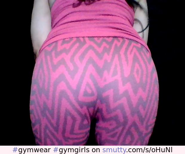 #gymwear #gymgirls #gymclothes #yogapants #yogaslut #nalgona #ass #booty