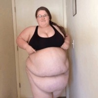 #ssbbw #fat #foldfucker #folds #fatty #cow #flab #fatfucker #fuckafold #xxx #fatgif