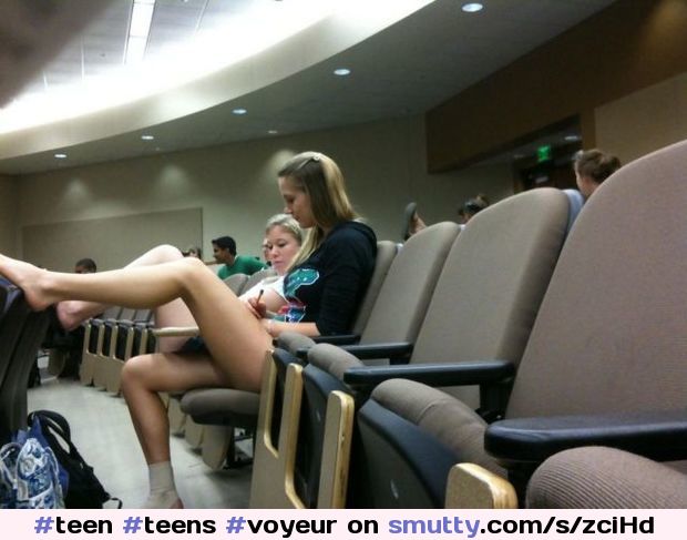 College girl

#teen #teens #voyeur #Voyuer #voyerism #creepshot #Creepshots #collegegirl #collegegirls #teenhot #legs