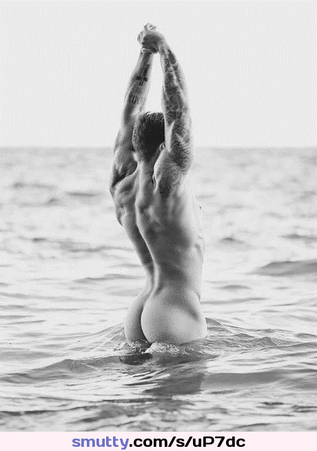 #blackandwhite #artistic #erotic #nudemale #malenude #ass #butt #swimming #skinnydipping #ocean #frombehind