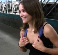 Cute teen flashing tits in the gym - Daily Fap - The Amateur Porn Blog #teen #flashing #gym #boobs #tits #fitness #hot #sexy #smalltits