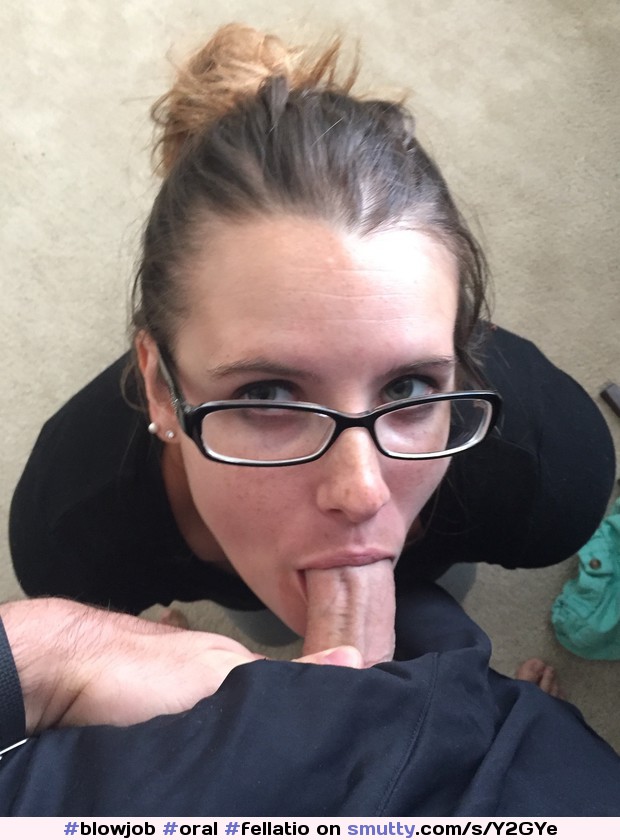 #blowjob 
#oral 
#fellatio 
#pussy 
#glasses