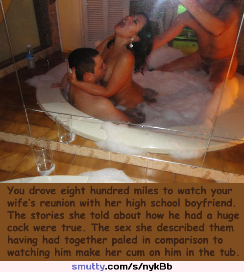 Naked Hot Tub Wife