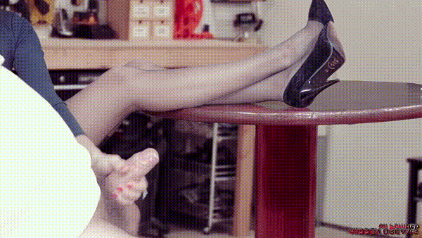 #handjob #cumshot #milking #nylon #pantyhose #cumhost #feet_on_table #gif #animated_gif #red_nails
