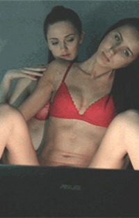 #longhair #watchingporn #makingout #bra #Beautiful #hot #sexy #gif #ponytail #touching #kissingneck #gorgeous #lesbians #openlegs