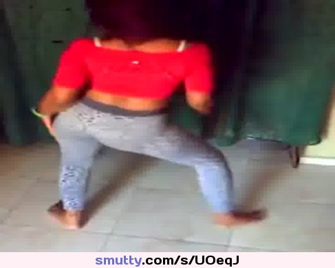Bailando Dembow En Leggings  Ashlyass #bbw #big-ass #bigass #black #blackwoman #blowjob #booty #chubby #ebony #facial #fishnet #hardcore #po