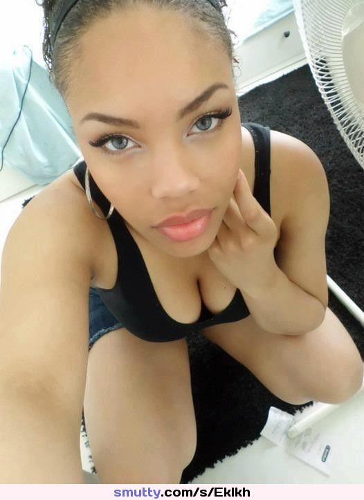 #selfie #kneelingonfloor #crazyeyes bigtits #sexylips #thicklegs #eyecontact #BrownSugar #hairup #posing #cuteface #cutie #sexy