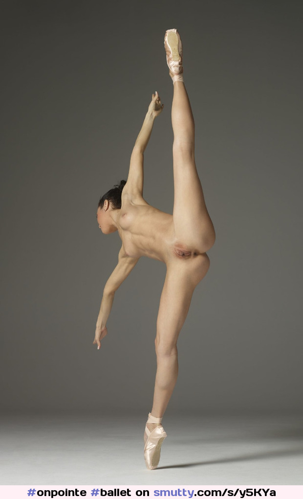 #onpointe#ballet#spread#labia#athletic#skinny#smalltits#abs#ribs#shaved#lickable#lovely#fuckable#sexy#hairup#wonderful#hot