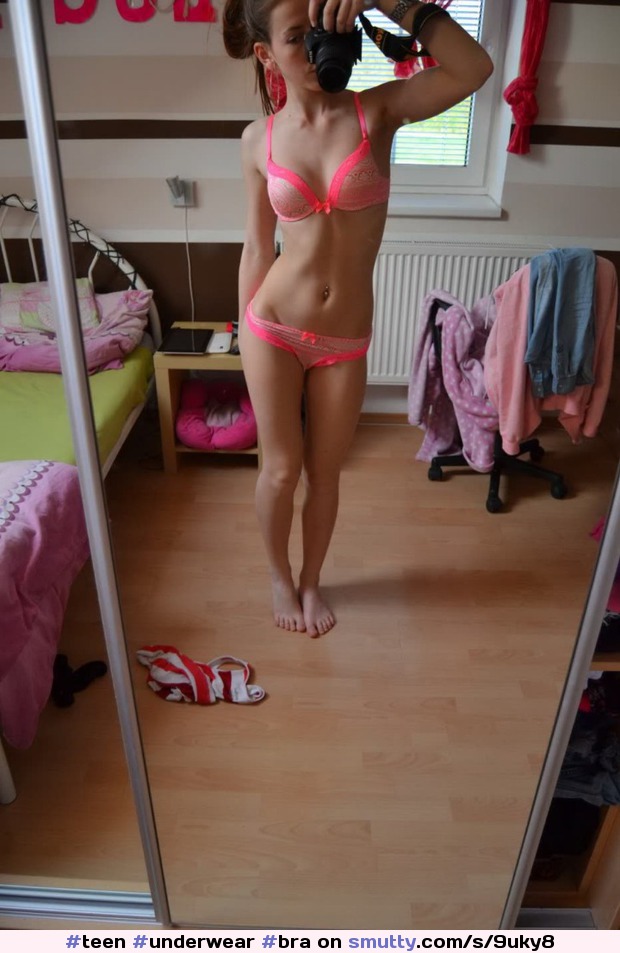 #teen #underwear #bra #pinkbra #panties #pinkpanties #selfshot #nn #nonnude #nnteen #teen #blonde #teasing