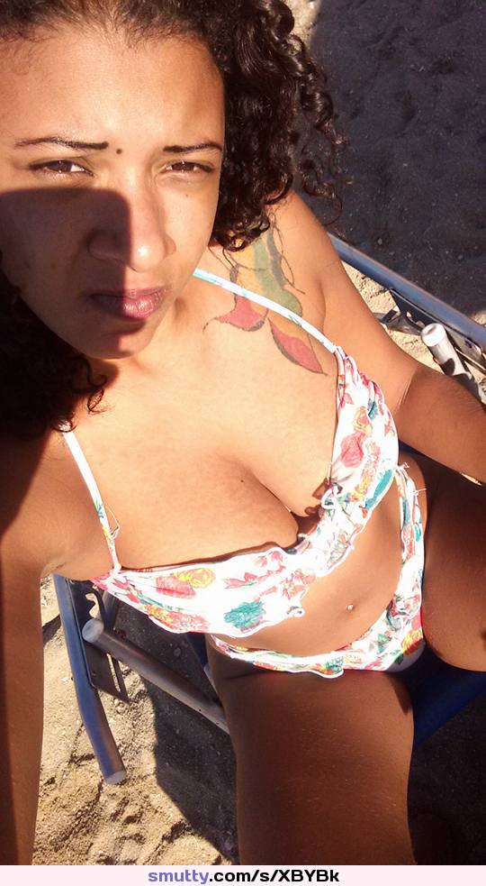 #girlsfromfacebook #pussy #cameltoe #selfie #ebony #tattoo #bikini #beach #brazilian