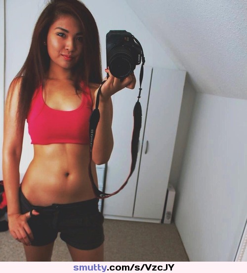 #teen #asian #sportsbra #midriff #fit #fitness #selfshot #selfie #Selfpic #shortshorts