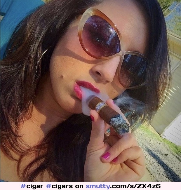 #cigar #cigars #cigarfetish #smoking #smokingfetish #cigargirls
