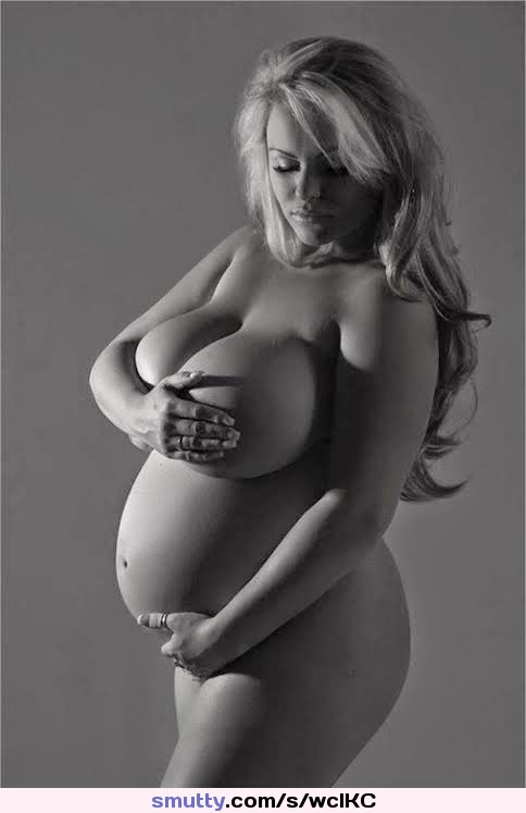 #HugeTits #BigTits #Pregnant #CoveringTits #CoveringPussy #BlackAndWhite #GlamourModel #Blonde #Cleavage #BigAss #PregnantBelly #Preggo