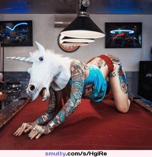Be good horsey ! #nakedbabes #xxxbabes #sluts #ink'dgirls #punkporn #emo #babes
