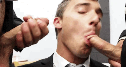 #gay#office#blowjob#gif#OfficeSex