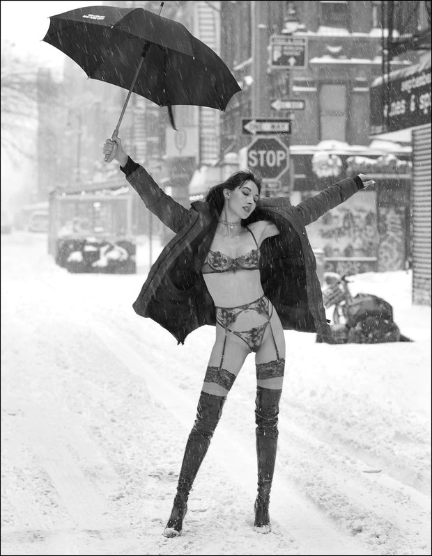 #sexy#brunette#public#lingerie#street#legs#snow#umbrella#stockings#boots#heels