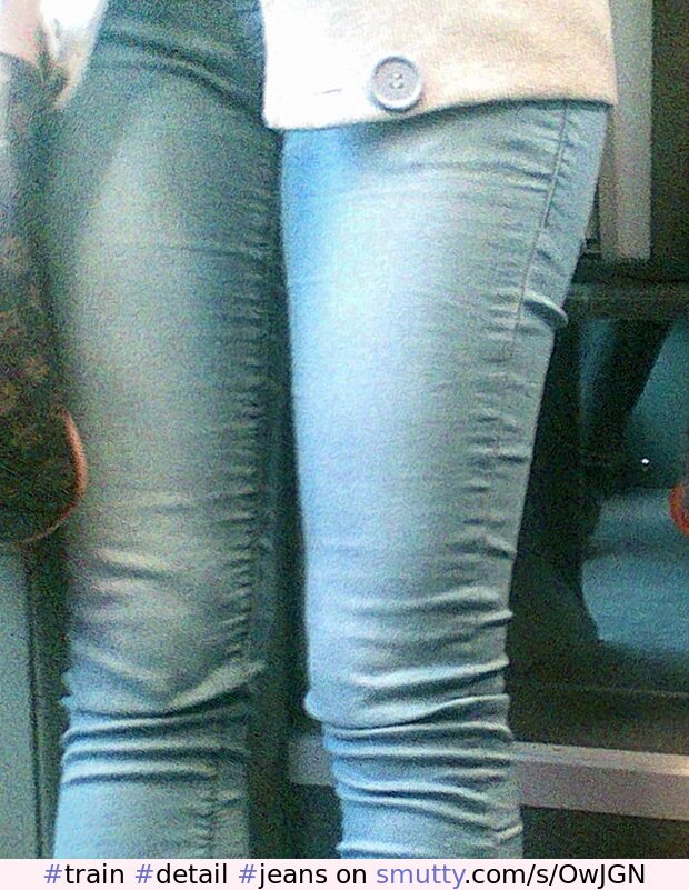 #train#detail#jeans