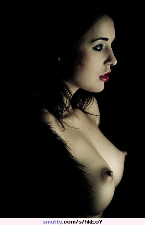 #sideprofile#sideface#lighting#darkness#photography#lightandshadow#pokies#pointy#erectnipples#pointynipples#nipples#boobs#breasts#tits#busty