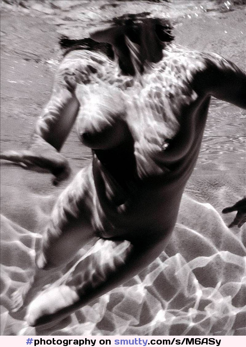 #photography#lightandshadow#sepia#monochrome#swimmingpool#pool#underwater#swimming#swimmer#swim#nipples#boobs#breasts#tits#NiceRack
