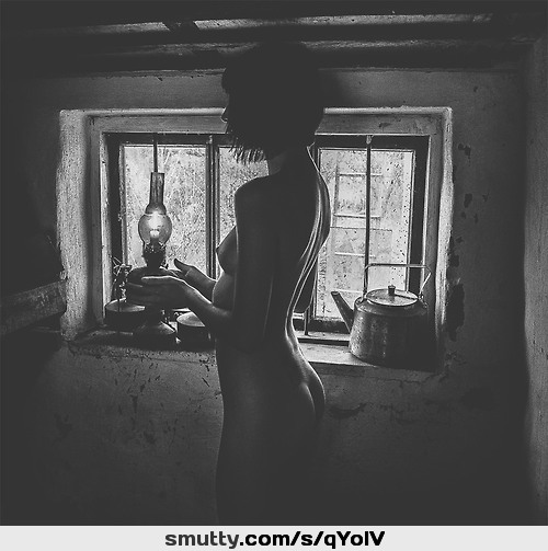#brunette#sideprofile#darkness#photography#lightandshadow#BlackAndWhite#nipple#boob#breast#tit#sideboob#butt#asscrack#AssCleavage