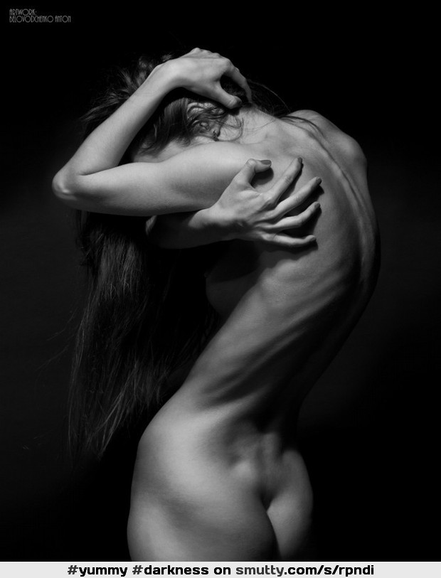 #darkness#photography#art#artistic#artnude#lightandshadow#BlackAndWhite#brunette#sideprofile#nipple#boob#breast#tit#sideboob#lovely#hot#babe