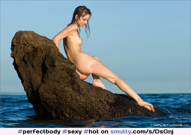 #sexy#hot#naked#outdoor#beachgirl#cute#awesome#GodCreatedWoman#akt#art#Beautiful#beautifulgirl#nicetits#perfectbody