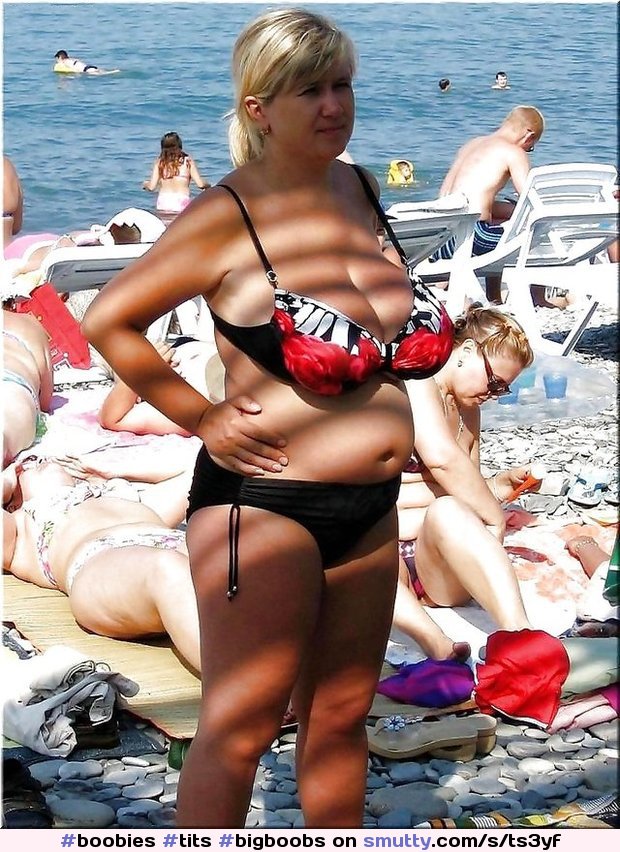 #tits #bigboobs #bbw #naturalbreasts #wife #perfect #curvy #hugetits #best #hot #pretty #milk #mommy #nude #boobies