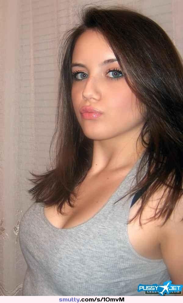 #hot #amateur #girlfriend #realgirls #teen #young #brunette #NonNude #clothed #selfshot #Selfpic