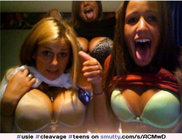  #teens #webcam #Chatroulette #flashing #flash #NonNude #bra #3girls #openmouth #tongue