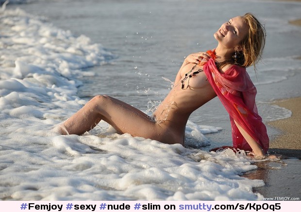 #sexy #nude #slim #curvy #hotbody #boobs #yummy #twins #shaved #pussy #fullbodyview #pose #onbeach #mermaid #wet