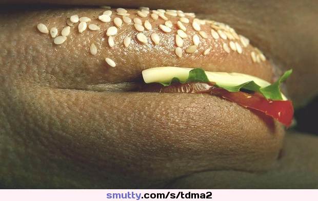 #FoodPorn #shaved #pussy #moist #cheeseburger #DEFG_DrinkEatFuckGirl