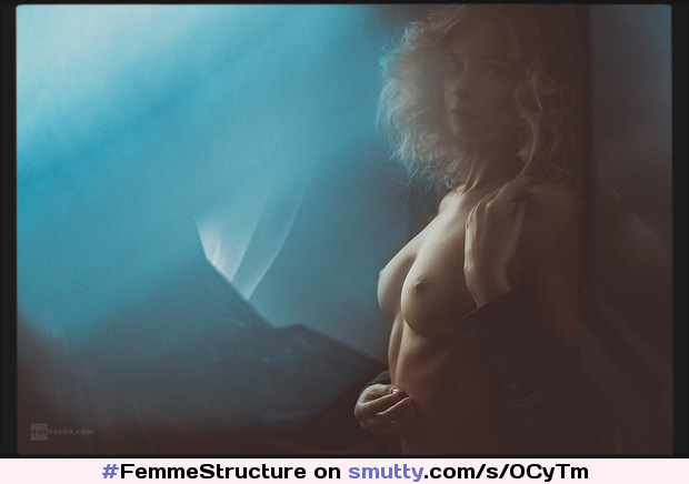 #danhecho #blonde #gorgeous #artnude #artisticnude #tits #boobs #beauty #erotic #sensual #seductive #sideview #lightandshadow #beautiful