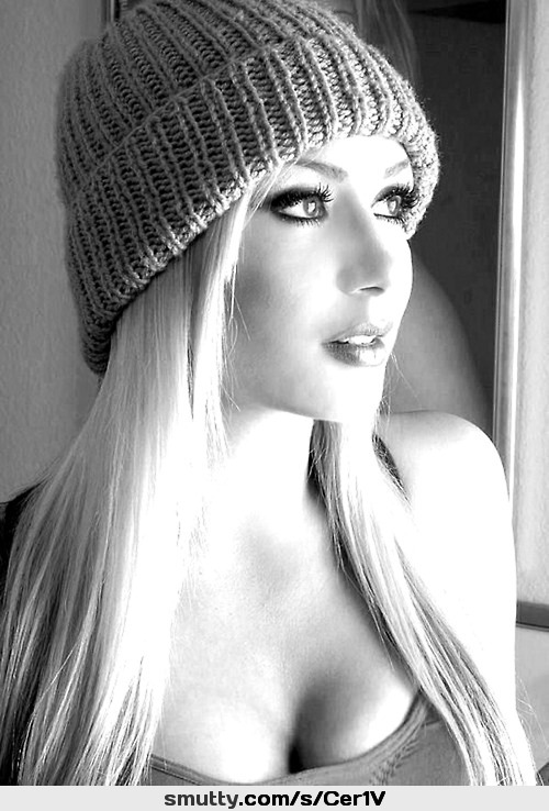 LUMINOUS GIRL #BlackAndWhite #blonde #Beautiful #beautifulface #eyes #mouth  #woolencap #longhair #CLRBF